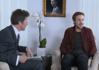 Illustration for article titled Ryan Gosling Feels Horrible About Getting a Text During an Interview